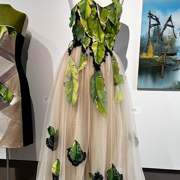 Meet your Posher, Elizabeth - Picture 6 of 16